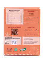 गैलरी व्यूवर में इमेज लोड करें, Close-up of Ginger Cardamom Tea leaves with visible dried ginger and cardamom pieces